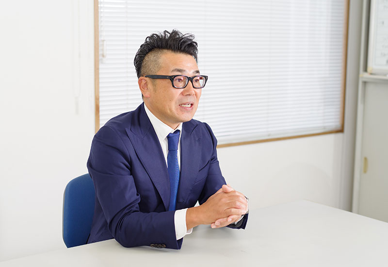 片平隆臣
